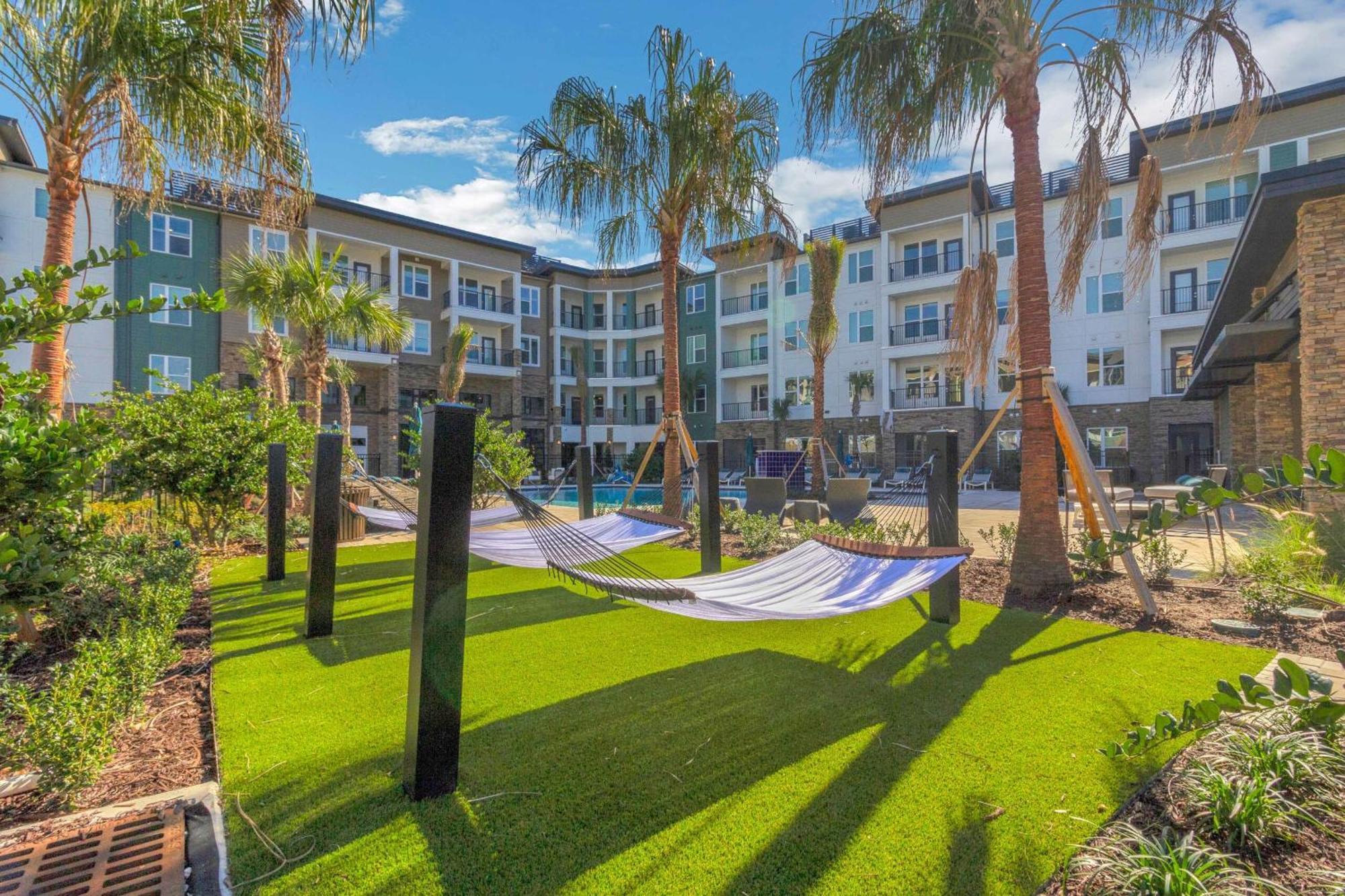 Rise Bartram Park Condos By Barsala St. Johns Экстерьер фото